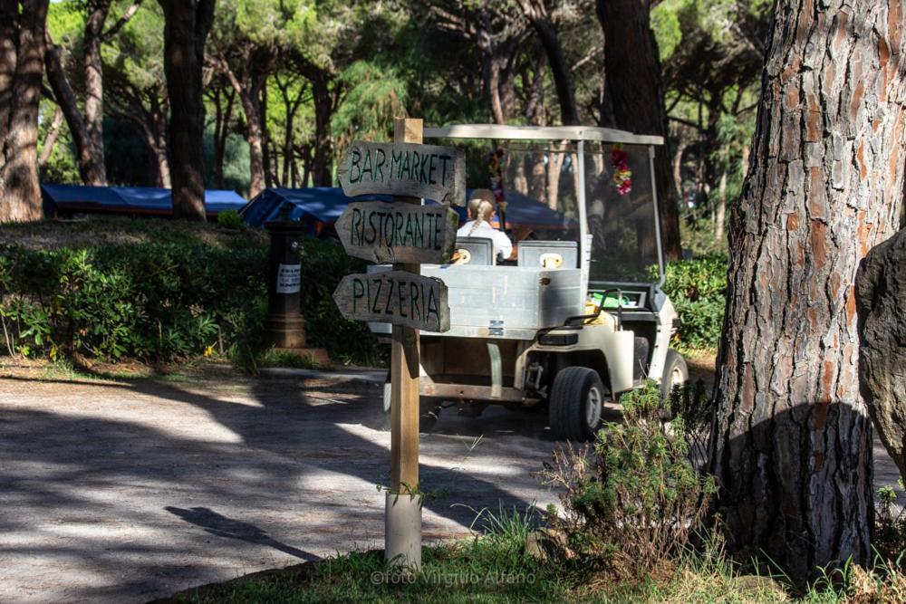 Camping Village S'Ena Arrubia Arborea Exterior foto